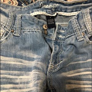 Nice jeans never worn without tags.